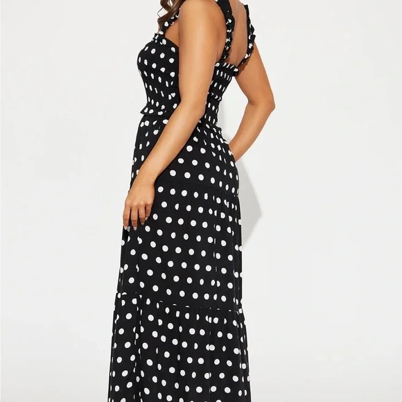Smocked Polka Dot Maxi Dress NWT - Picture 3 of 6